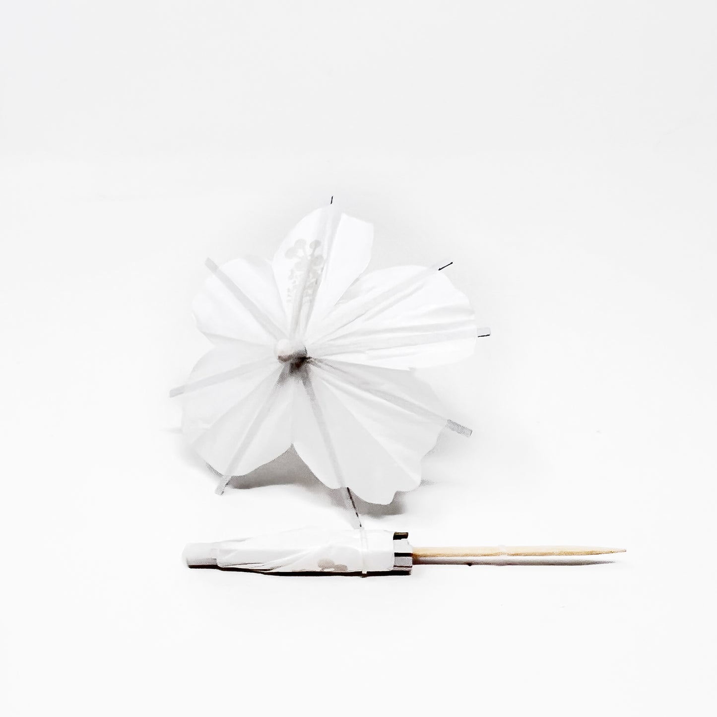 White Hibiscus flower Cocktail Umbrella