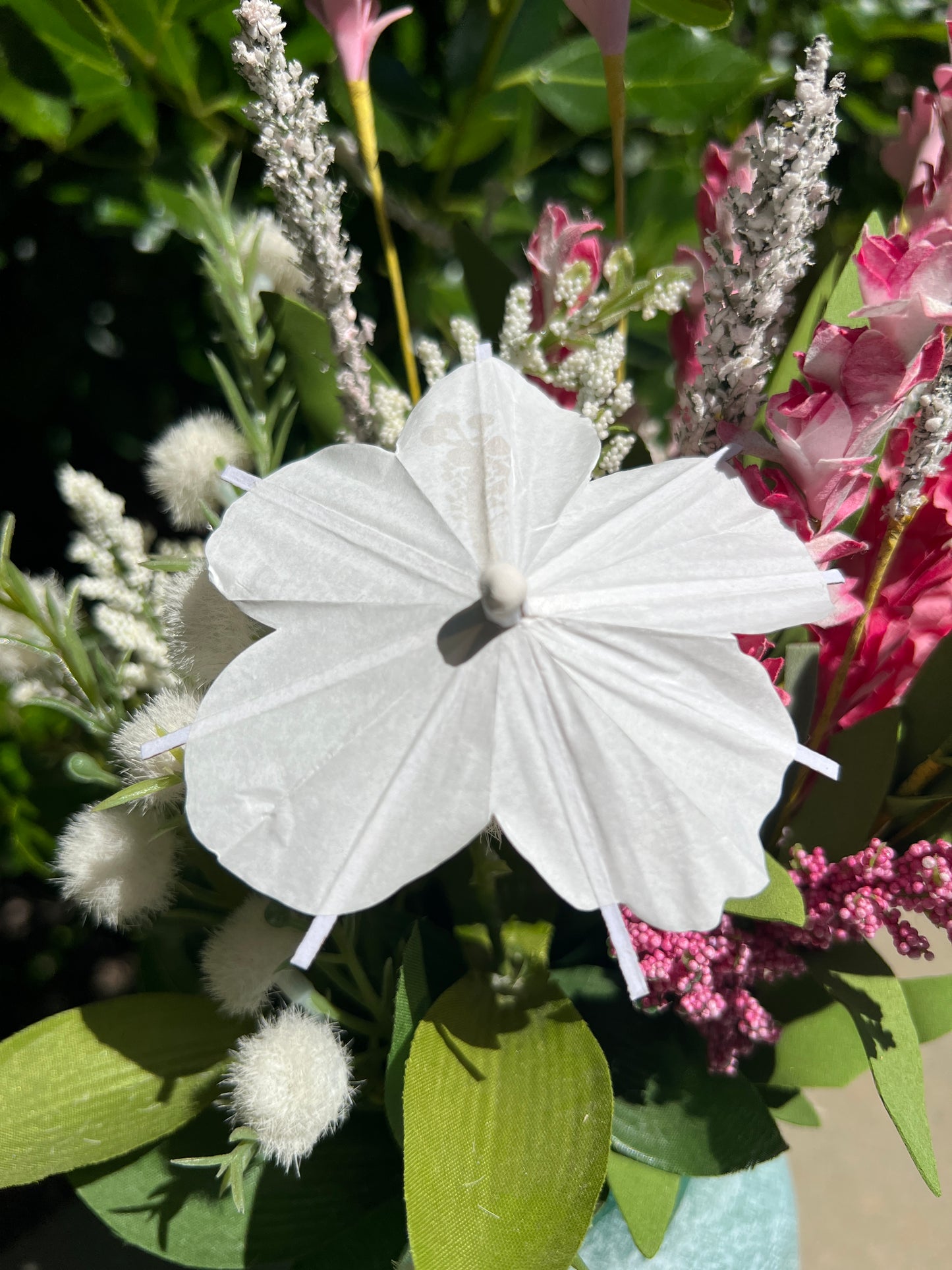 White Hibiscus flower Cocktail Umbrella